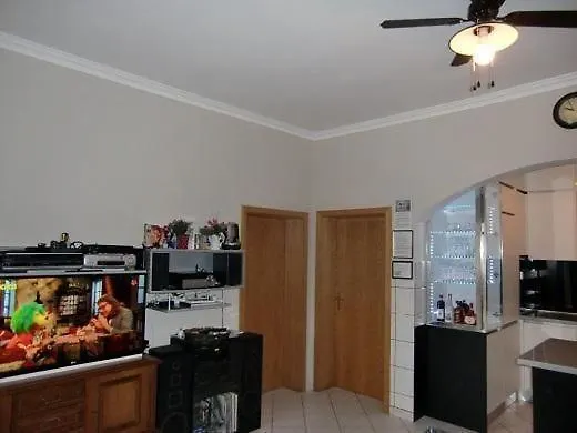 ויר Apartment Mit Grosser Terrasse Im Erdgeschoss