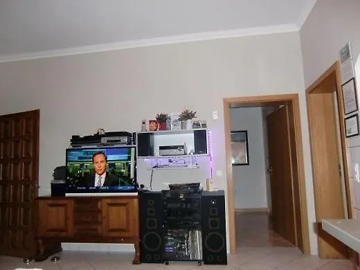 ויר Apartment Mit Grosser Terrasse Im Erdgeschoss